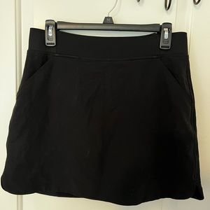 Golf/tennis skirt with build in shorts size small